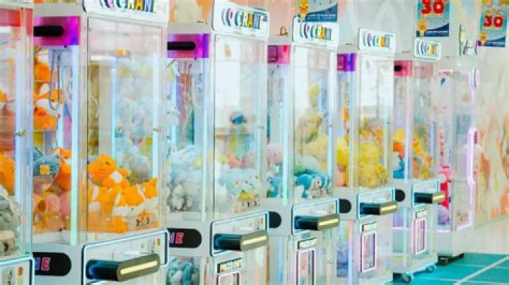 How much does it cost to purchase a claw machine?